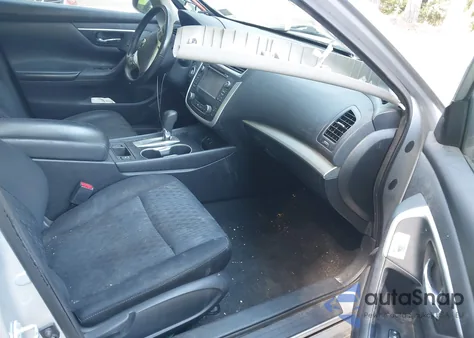 2017 Nissan Altima 2.5 Sv z USA, uszkodzony, nr VIN 1N4AL3AP3HC258196